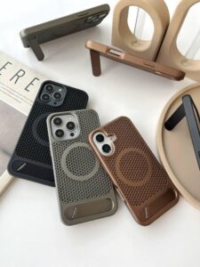 قاب مگ سیف طرح توری گوشی آیفون 16 پرومکس