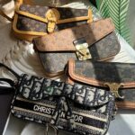 کیف موبایل طرح دیور Dior