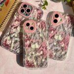 قاب طرح گربه بالدار صورتی گوشی آیفون 15 پرومکس