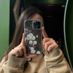 قاب شفاف طرح رز سفید گوشی سامسونگ A13 4G