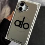 قاب Silver Alo طرح لوگو Alo گوشی آیفون 12 پرومکس