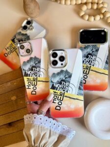 قاب طرح North Face Half Doel گوشی آیفون 12 و آیفون 12 پرو
