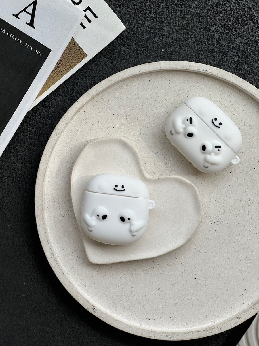 کاور ایرپاد سیلیکونی Airpods in Hands (کدa0122) 1 کاور ایرپاد سیلیکونی Airpods in Hands (کدa0122)