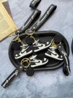 جاکلیدی JORDAN 1 سیلیکونی (کدa0242)