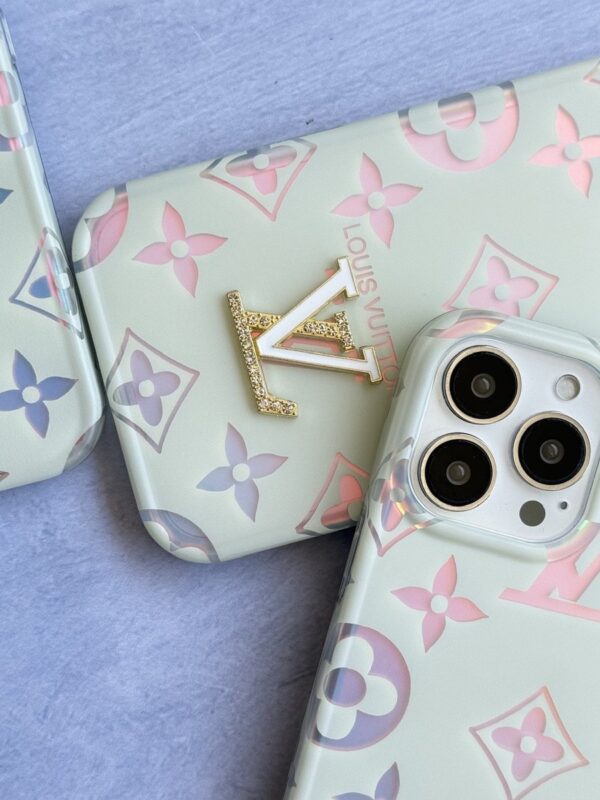 قاب Louis Vuitton هولوگرامی آیفون (کدC2221)