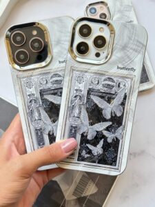 قاب پروانه مشکی و سفید گوشی آیفون 15 پرومکس
