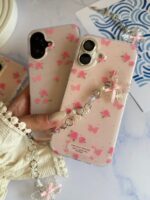 قاب طرح شکوفه های صورتی کوچک گوشی آیفون 16