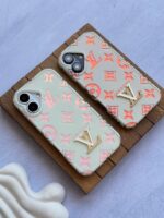 قاب Louis Vuitton طرح هولوگرامی گوشی آیفون 12 و آیفون 12 پرو