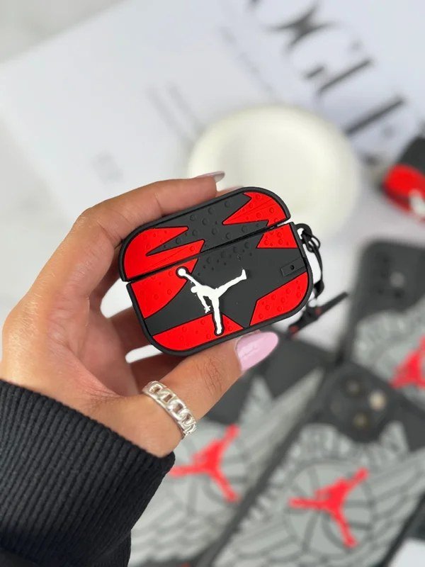 کاور ایرپاد سیلیکونی نایک ایر جردن Nike Air Jordan مناسب برای ایرپاد پرو 1 کاور ایرپاد سیلیکونی نایک ایر جردن Nike Air Jordan مناسب برای ایرپاد پرو
