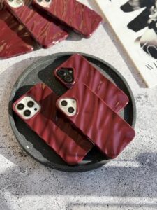 قاب گوشی آیفون 13 پرومکس طرح موج گیلاس