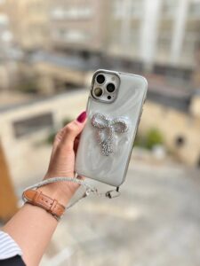 قاب گوشی آیفون 13 پرو طرح پاپیون با بند