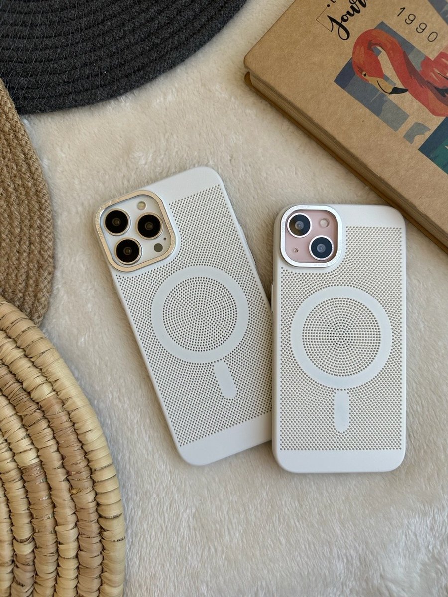 قاب Net Case with Magsafe سفید (کدC1259) 1 قاب Net Case with Magsafe سفید (کدC1259)