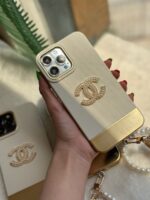 قاب Gold Chanel با آویز مرواریدی (کدC1265)