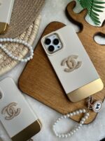 قاب Gold Chanel با آویز مرواریدی (کدC1265)