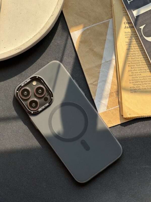قاب Metal Ring with MagSafe (کدC1594)