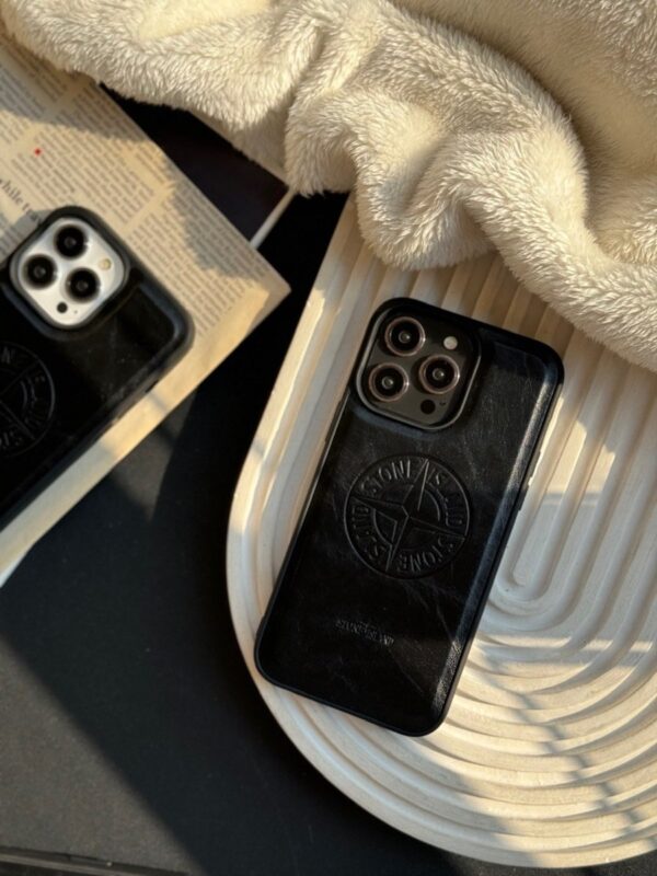 قاب Stone Island چرمی (کدC1634)
