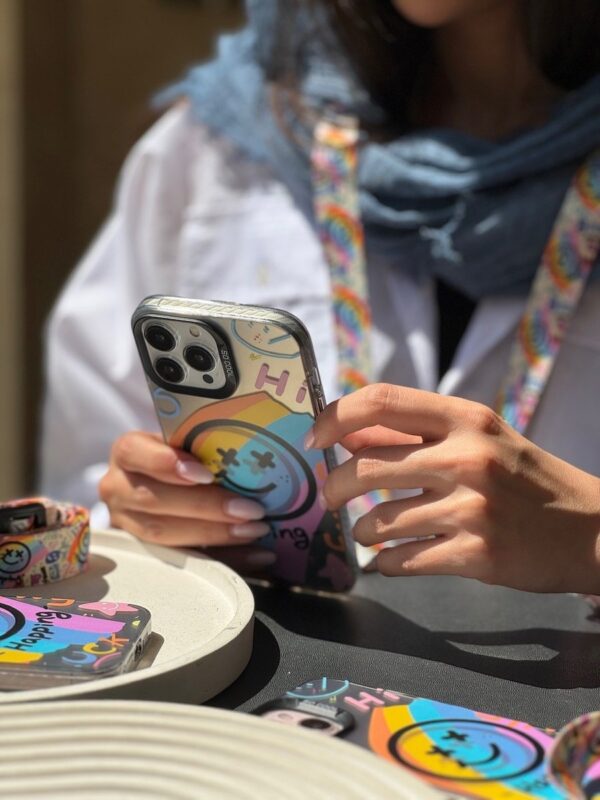 قاب Happy Face colourful با بند (کدC1669)