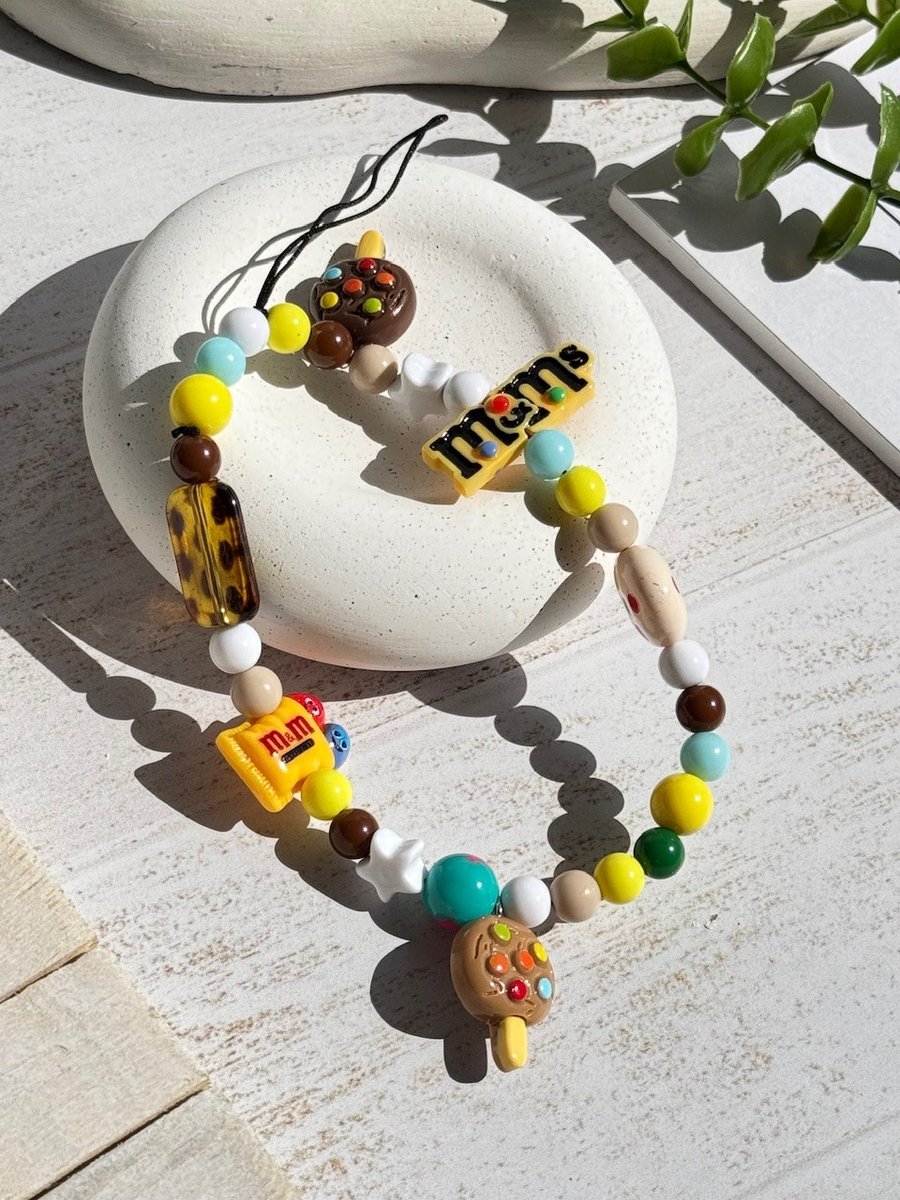 آویز M&M's (کدa0167) 1 آویز M&M's (کدa0167)