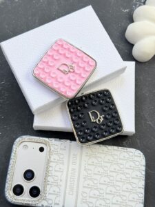 چسبونکی دیور Dior Octobuddy Mobile Phone همراه با پک (کدa0331)