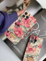 قاب پارچه ای طرح گل گوشی آیفون 13 و آیفون 14 و آیفون 15