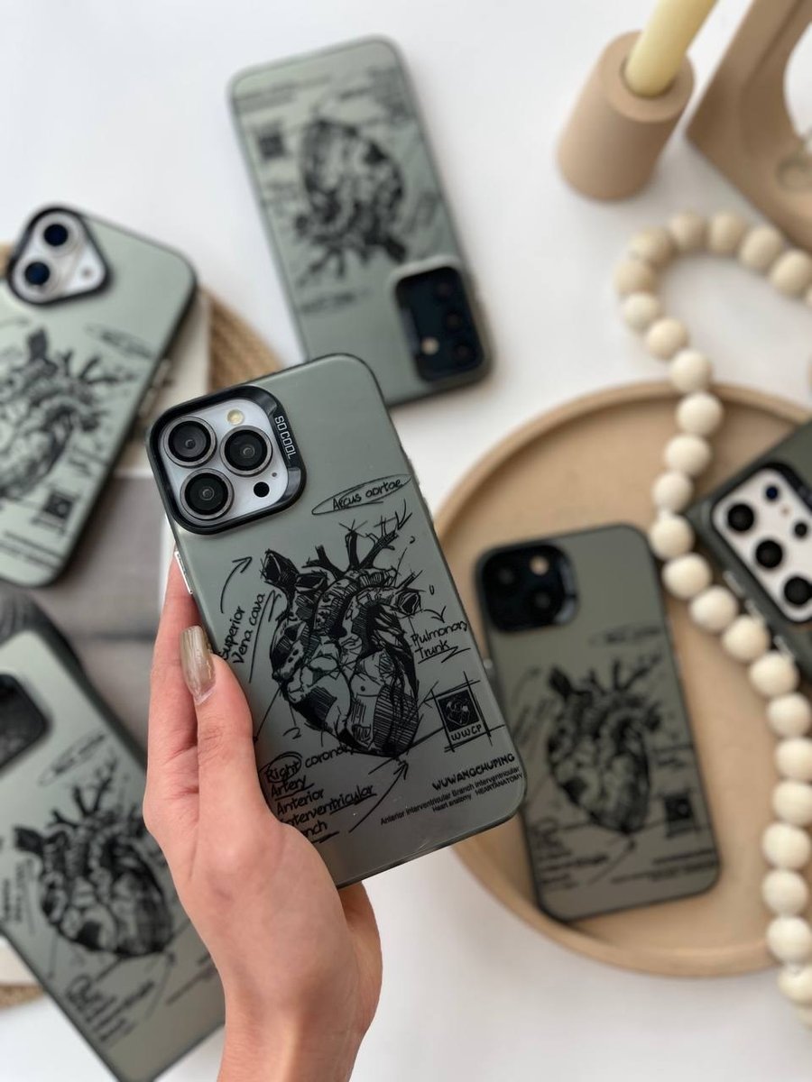 قاب طرح آناتومی قلب گوشی آیفون 15 1 قاب طرح آناتومی قلب گوشی آیفون 15