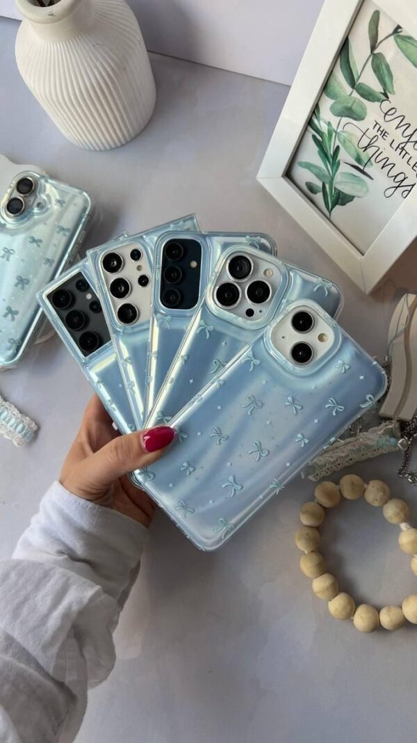 قاب طرح براش پاپیون آبی گوشی آیفون 15