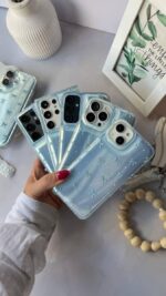 قاب طرح براش پاپیون آبی گوشی آیفون 15 پرومکس