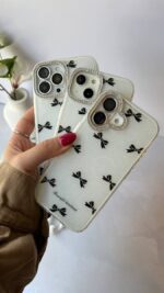 کاور طرح پاپیون مشکی بدون آویز گوشی آیفون 13 پرومکس