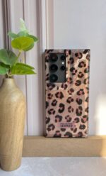 قاب طرح پلنگی براق همراه بند گوشی سامسونگ S25 الترا