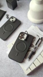 قاب چرمی MagSafe دار با کیف کارت مگنتی