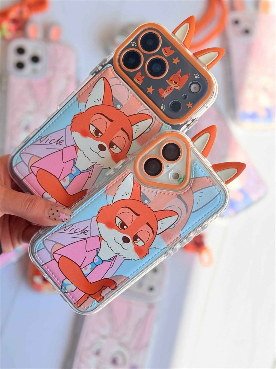 قاب طرح Zootopia گوشی آیفون 15 1 قاب طرح Zootopia گوشی آیفون 15