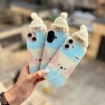قاب گوشی آیفون طرح سگ پاپی با کلاه بافتنی
