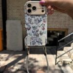 قاب بند دار طرح پروانه های رنگی گوشی آیفون 15 پرومکس